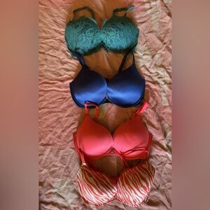 Victoria's Secret Lace and Solid Bras - Green, Blue, Red and zebra 34DD bras